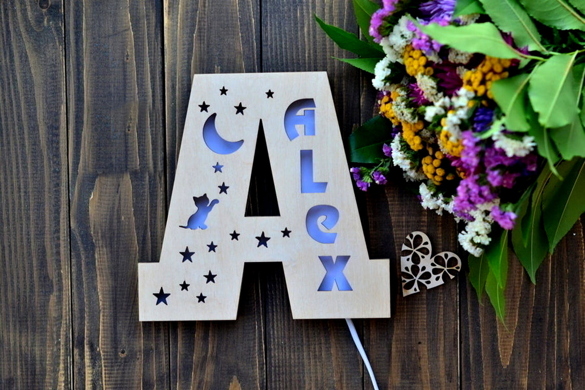 Customised Birthday Gift For Lovers / Personalised  Wall Lamp For Birthday Gifts